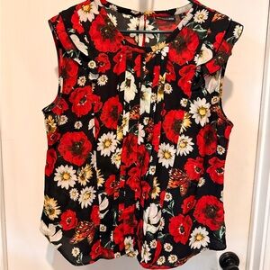New York & Company | 7th Avenue Design Studio Floral Sleeveless Top (XL)